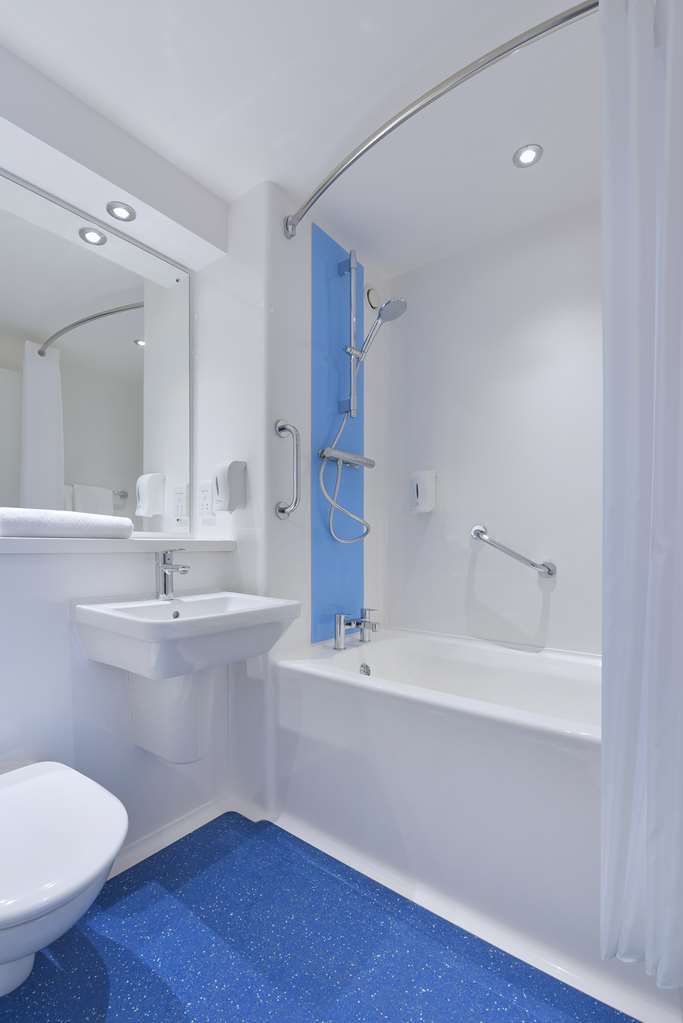 Travelodge Cameron Toll Hotel Edinburg Rum bild